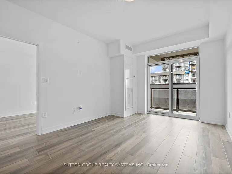 470 Dundas St E #617 — Photo 22