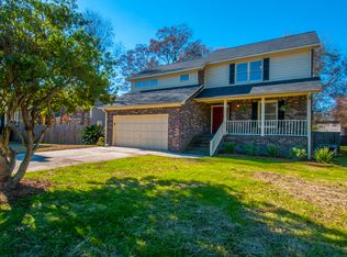 1900 Sandcroft Dr, Charleston, SC 29407