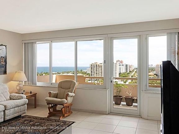 4th image of 3233 NE 34th St APT 1710