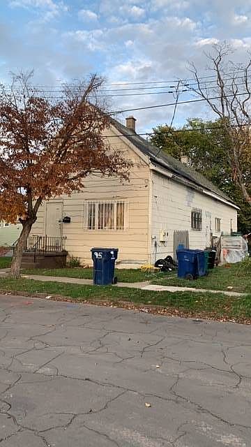 2nd image of 95 Bryson St