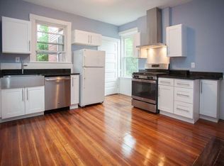 200 Harvard St #1, Cambridge, MA 02139