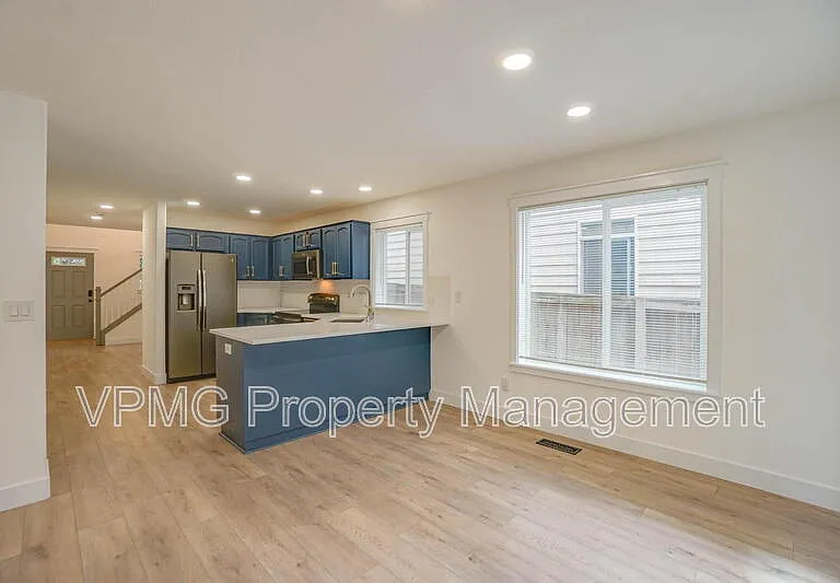423 NW 153rd St — Photo 13