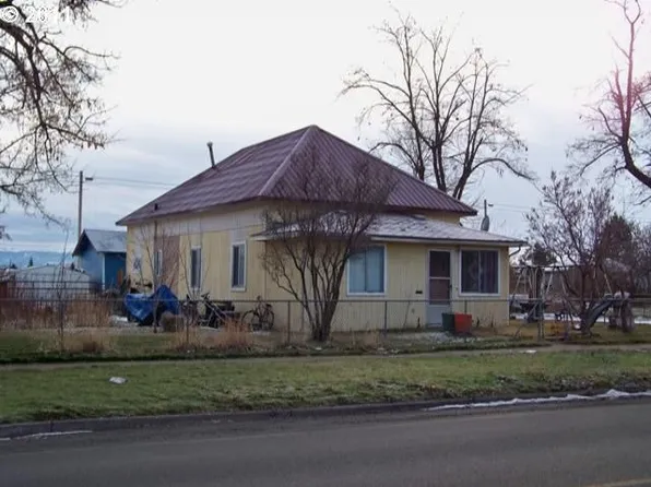 1801 N Spruce St, La Grande, OR 97850