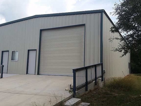 3rd image of 11112 Oak Branch Dr