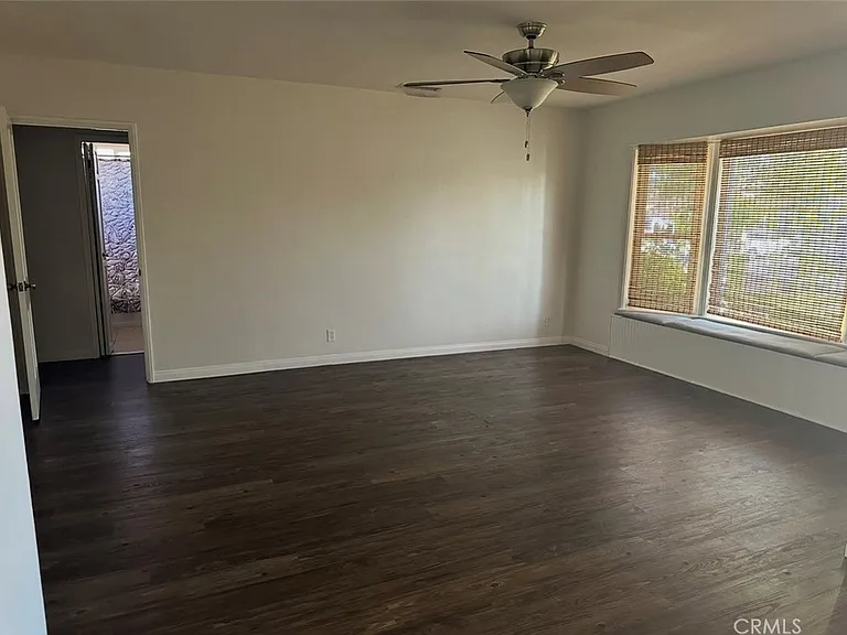 1903 Rosita Ave — Photo 3