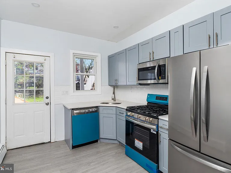 10 Lytle St #1 — Photo 10
