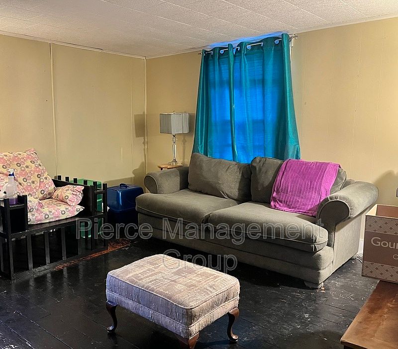 2nd image of 121 Rumford St #3