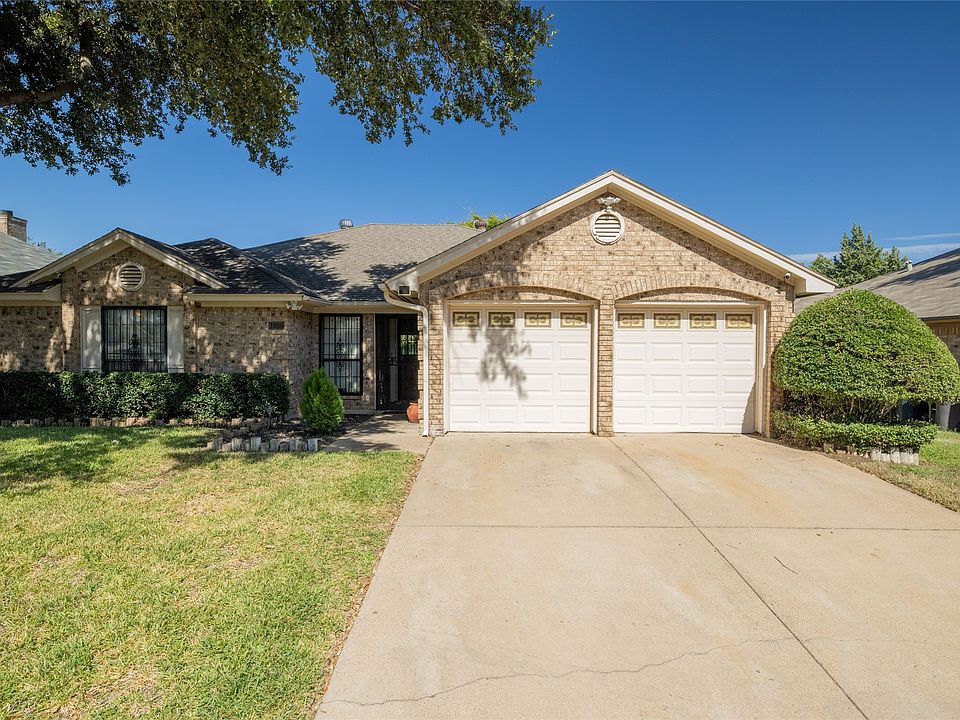 1st image of 1928 Willow Vale Dr