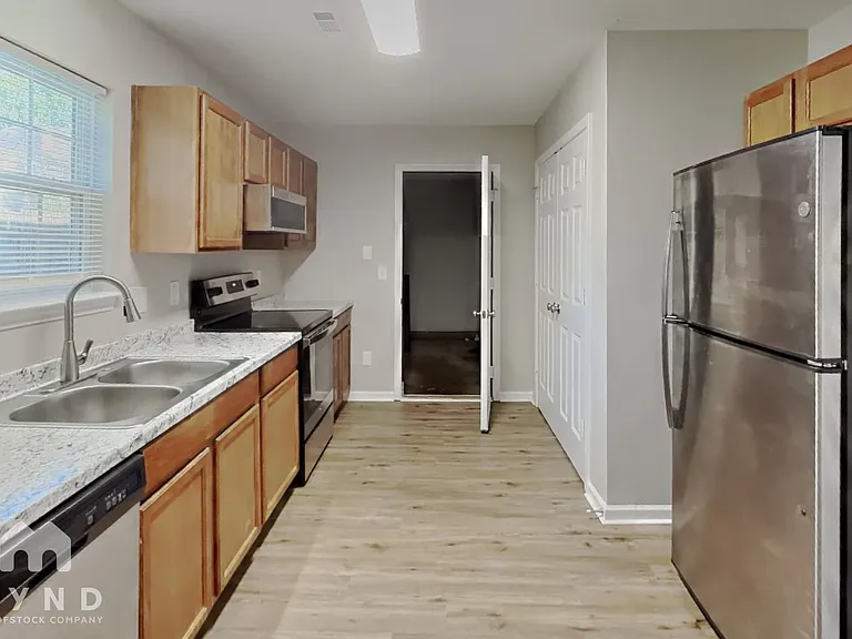 2536 Reid Oaks Dr — Photo 4