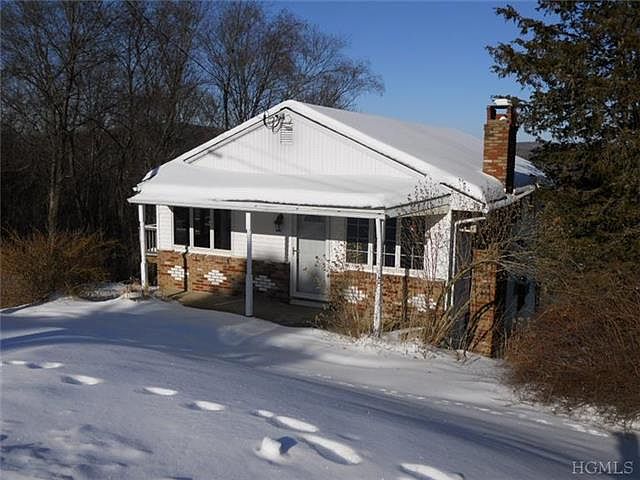 1st image of 30 Fairview Ct