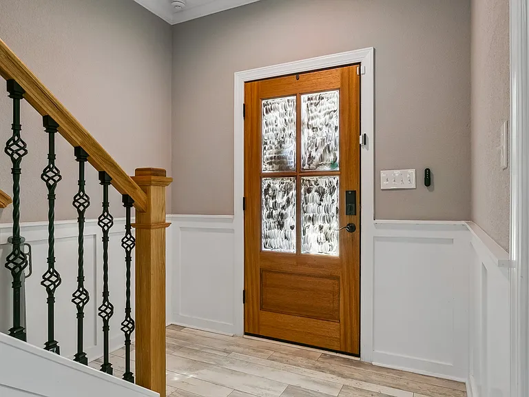 367 Poplar Ave — Photo 11