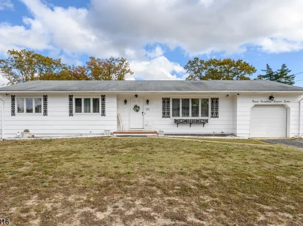 377 Dogwood Dr, Brick Twp., NJ 08723