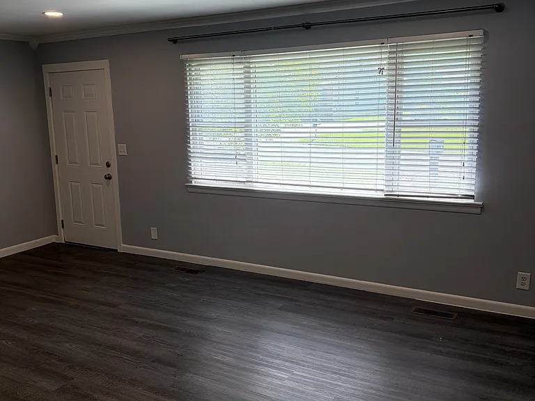 1617 S Mack Smith Rd — Photo 8