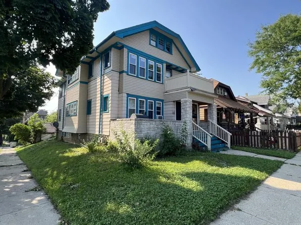 3701 North 14th STREET #3703, Milwaukee, WI 53206