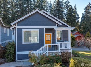 1031 Village Loop, Langley, WA 98260