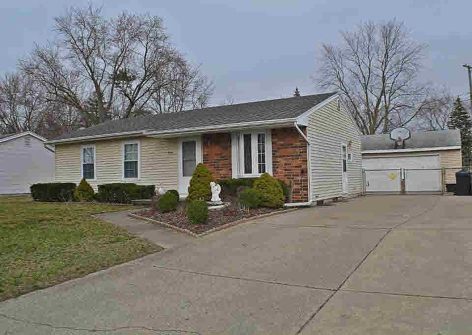 1st image of 7528 Nottingham Dr