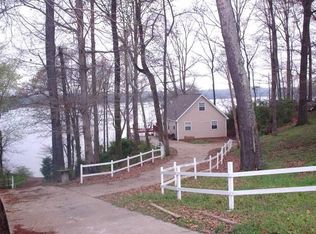 185 Sunset Beach Rd, Florence, AL 35633