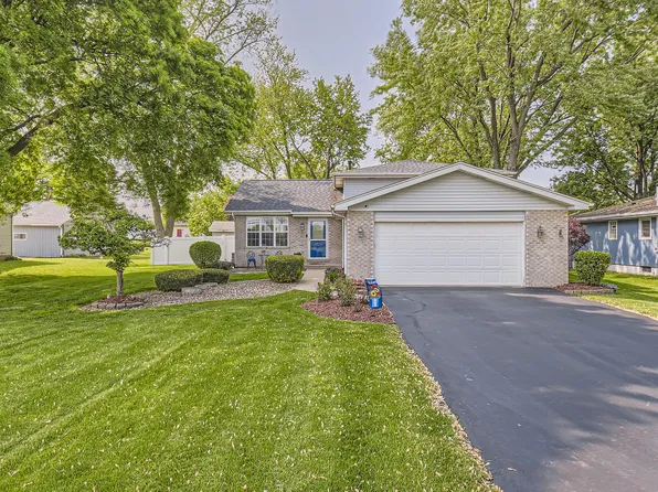 1702 New Lenox Rd, Joliet, IL 60433