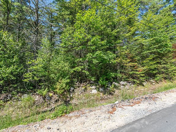 5th image of R08-32A Bell Hill Road