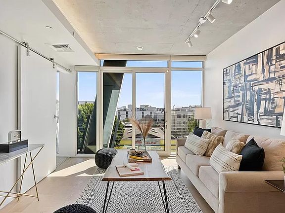 2nd image of 338 Potrero Ave Unit 607