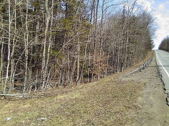 3rd image of 232 Beech Ridge Rd
