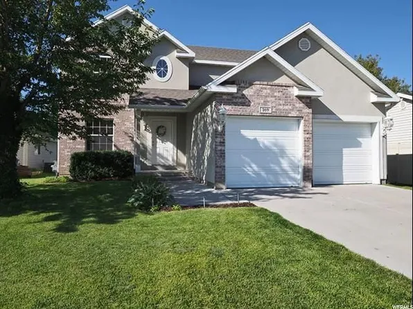 169 W Apple Ave, Saratoga Springs, UT 84045