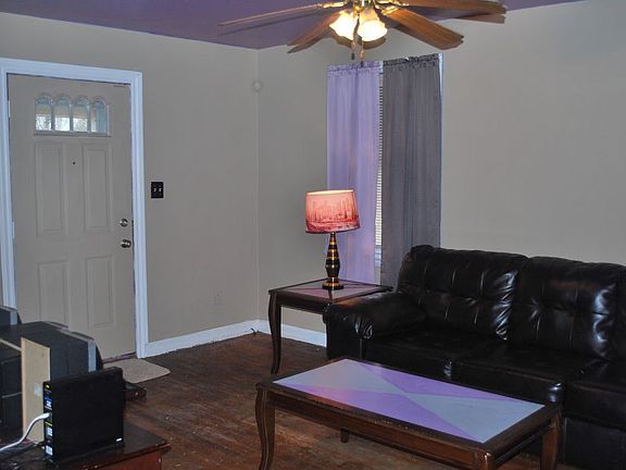 2nd image of 1520 N 30th St