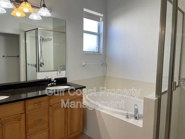 5210 Levi Ln — Photo 21