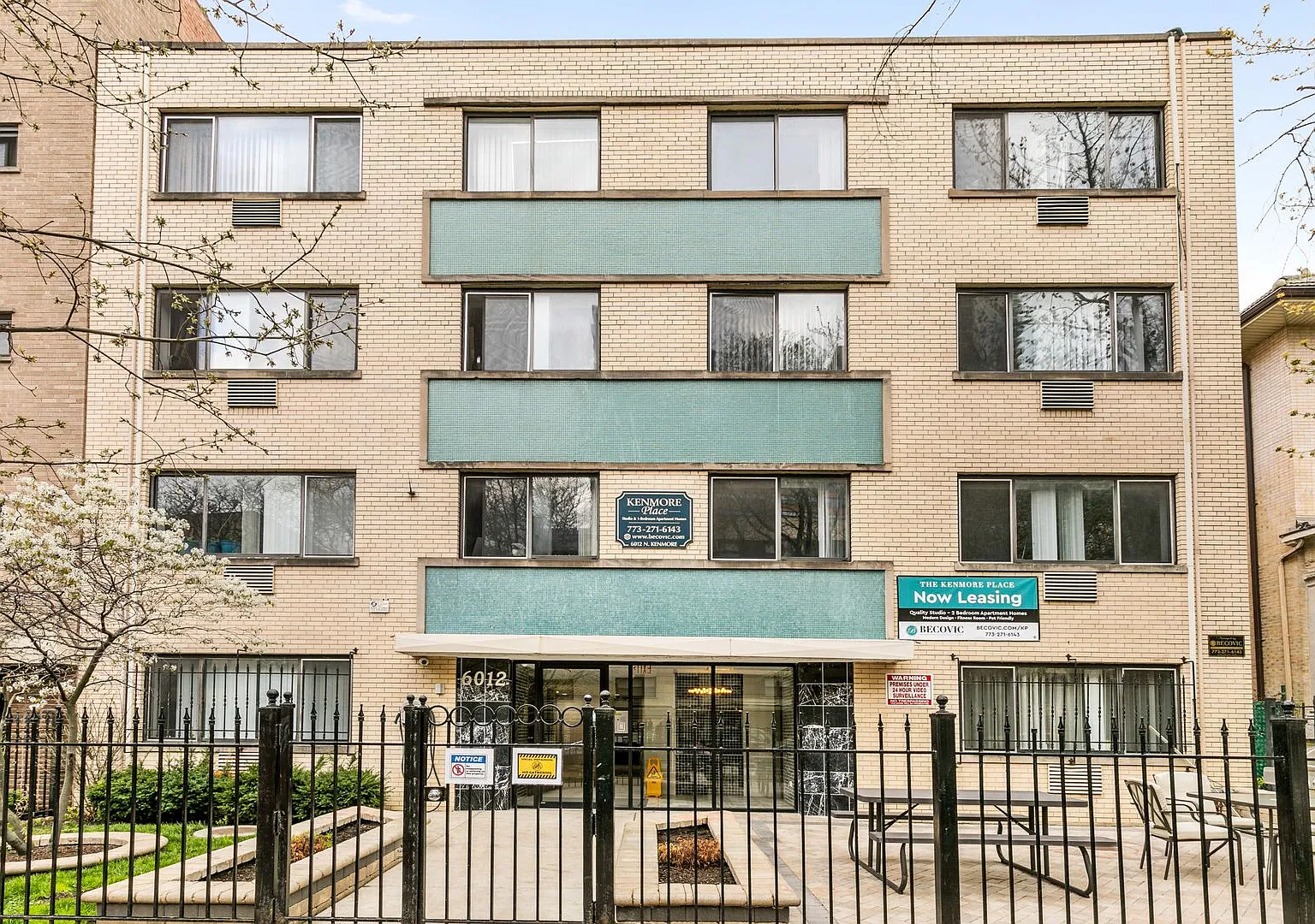 6012 N Kenmore Ave — Photo 1
