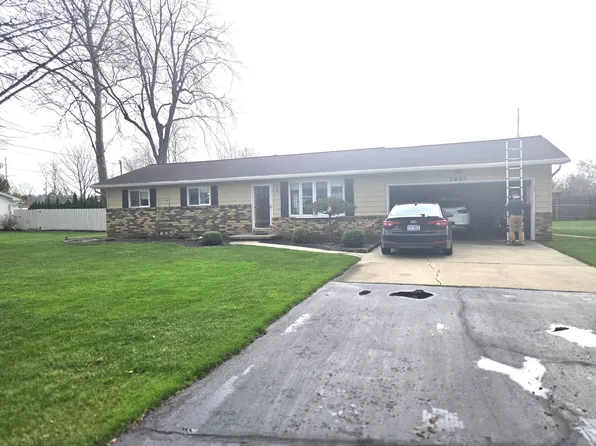 7845 Stafford Dr, Saginaw, MI 48609