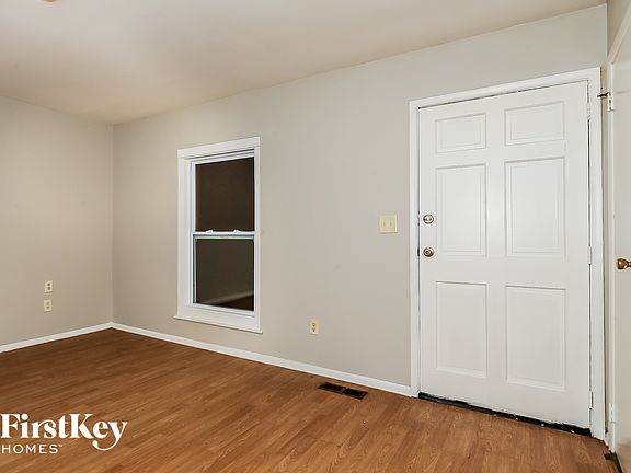 5th image of 4110 Mellis Dr