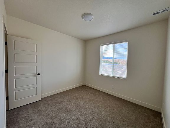 5th image of 7038 W Hazel Oak Ct