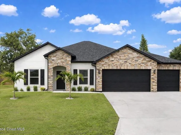 467 Lackland St SW, Palm Bay, FL 32908