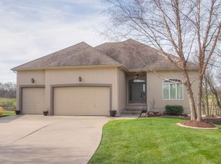 5818 NW 108th Ct, Kansas City, MO 64154