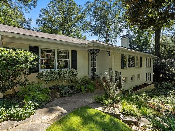 5th image of 3265 Argonne Dr NW