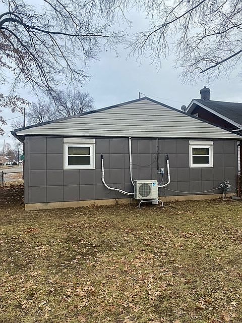 2nd image of 2408 Burwell Ave