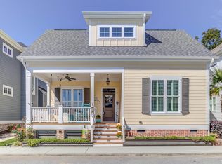 85 Oglethorpe Ave, Clayton, NC 27527