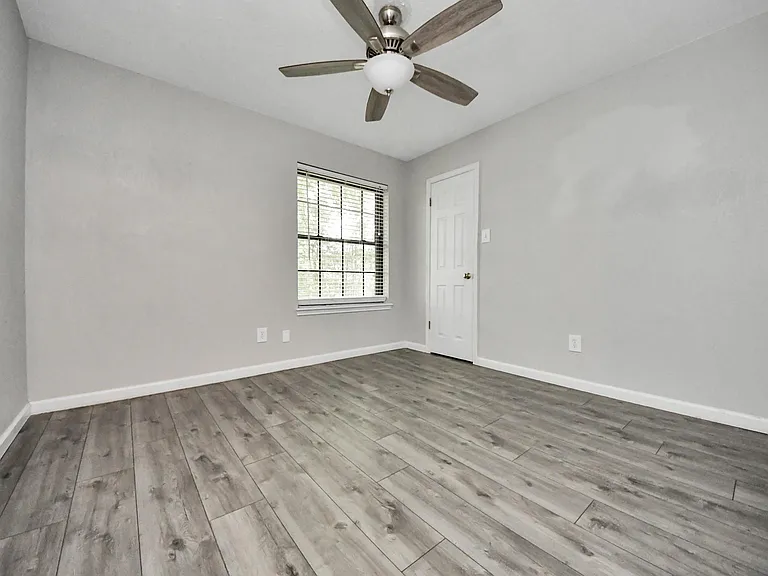 3310 Little Farms Ct — Photo 23