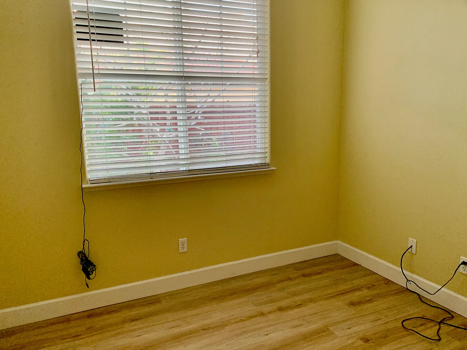 3 bed, 2134 sqft, $850 — Photo 2