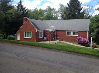 21 Penhurst Rd, Pittsburgh, PA 15202