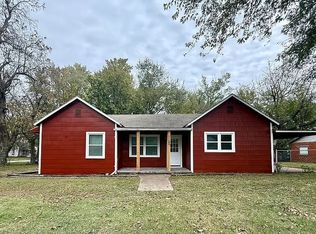 1123 W Spring St, Collinsville, OK 74021