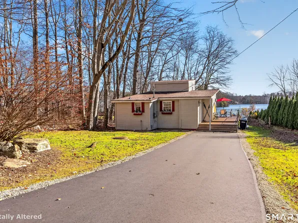 73 Lakeview Drive, Ashford, CT 06278