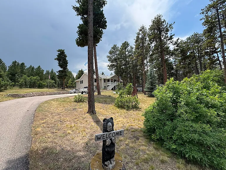 view of home from driveway