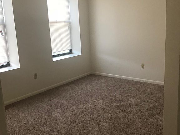 4th image of 82 N Arlington Ave APT 4B