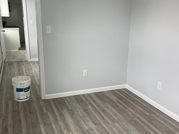 2nd image of 79 Morningside Ave #1-6