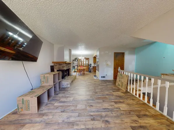 2873 Warwick Loop APT A, Bismarck, ND 58504