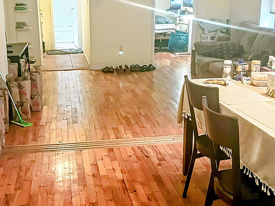 1st image of 4 W 101st St APT 8