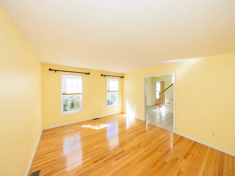 469 Walnut St — Photo 29