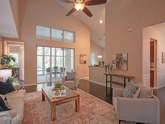 5th image of 9197 SWEET BERRY Court