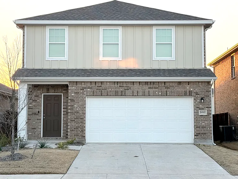 2012 Hancock Cir — Photo 2